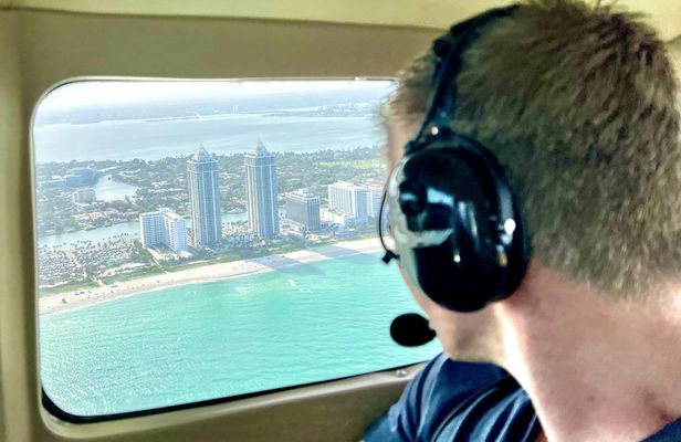 Miami beach private plane tour with drinks