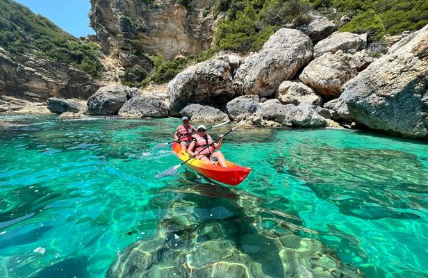Cala Granadella guided kayak tour