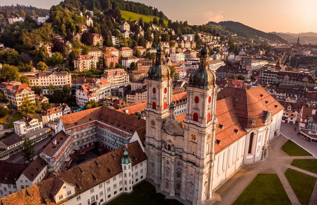 Explore St. Gallen in 1 hour with a Local