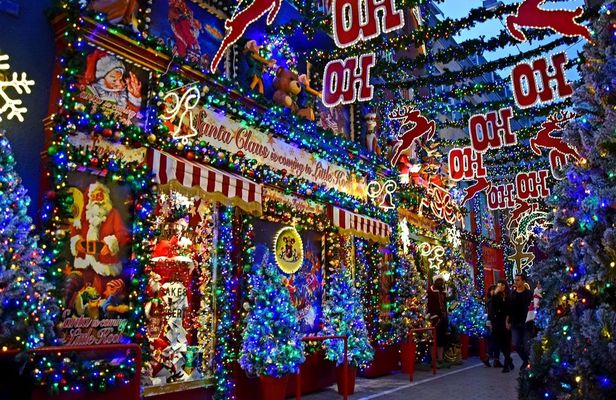 Vibrant Athens night guided walking tour