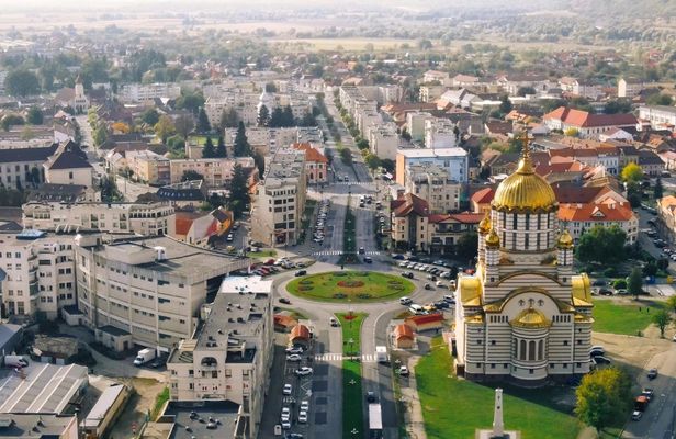Discover Bucharest in 90 Minutes with a Local
