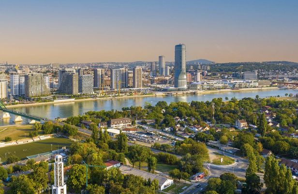 Guided tour of Belgrade photogenic spots with a local