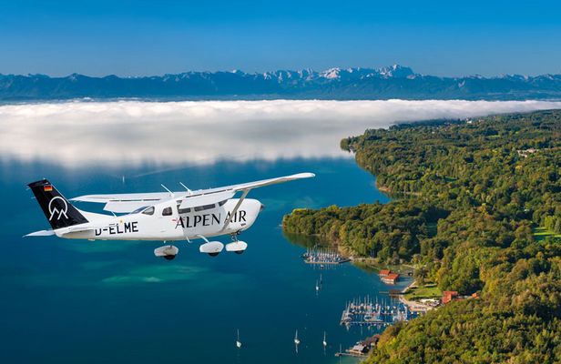 Scenic Flight over Munich, Lake Starnberg and the Andechs Monastery