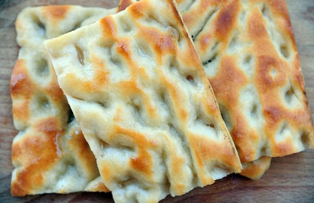 Guided gastronomic and cultural tour through Genoa