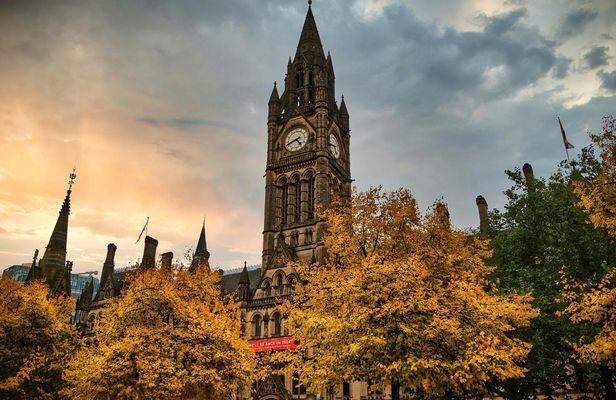 1-hour Tour of Manchester with a Local