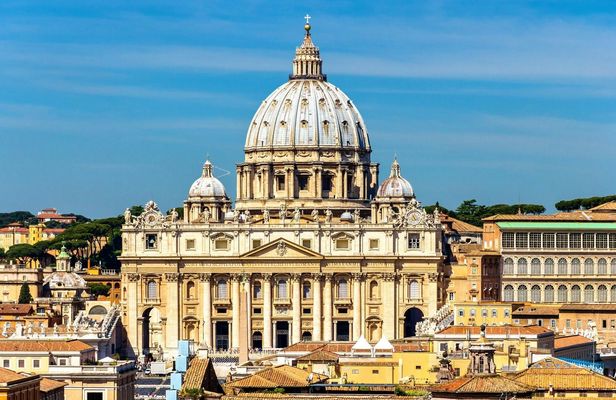 Skip-the-line guided tour to the Vatican Museums and Sistine Chapel