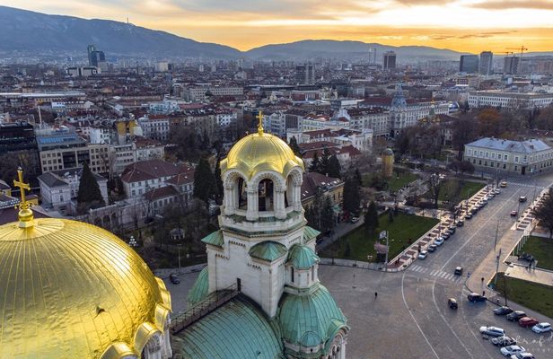 Discover Sofia in 60 minutes with a Local