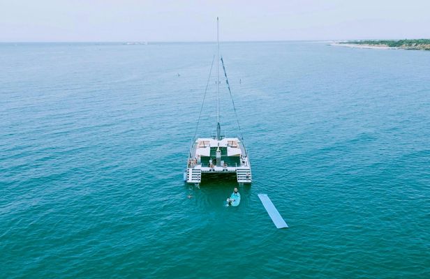 Playa de la Barrosa and Novo Sancti Petri by catamaran