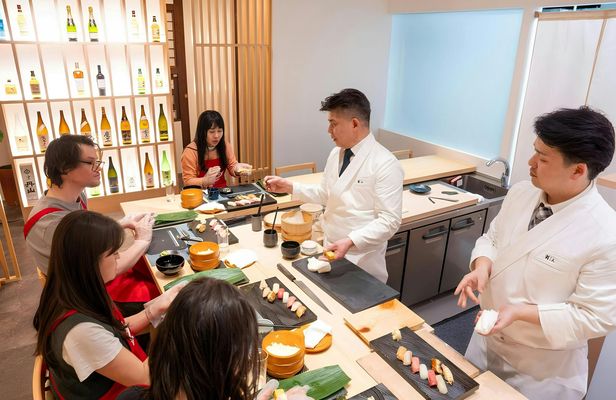 Kyoto sushi making experience with a professional chef