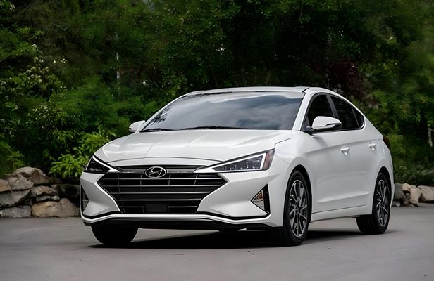 Ho Chi Minh airport private transfer to districts 1, 3 and 10