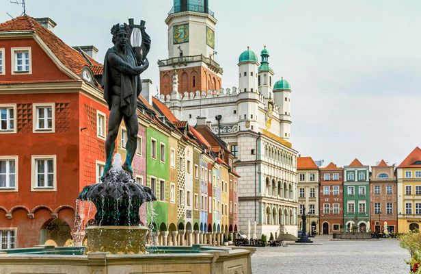 1-hour Tour of Poznan with a Local