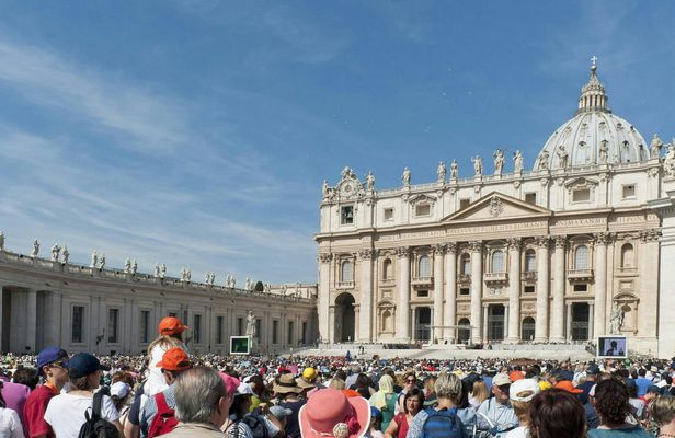 Papal Audience experience with Pope Leo XIV including tickets