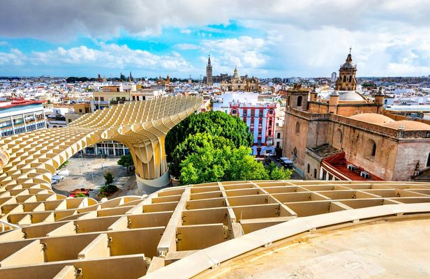 Seville skyline walking tour with Metropol Parasol visit