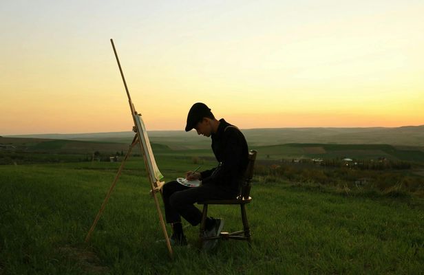 Sunset painting among the vineyards of Mazara del Vallo