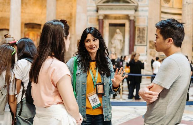 Guided tour of Rome's major sights and gelato tasting