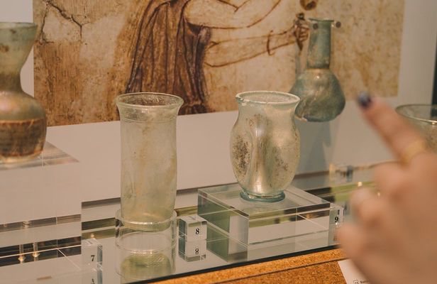 The art of drinking WOW Museum ticket in Porto