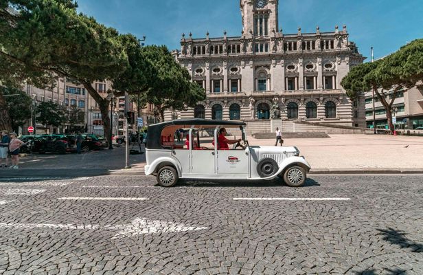Electric vehicle tour through Porto's iconic landmarks