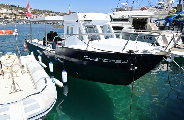 Boat Tour and Snorkelling Around the Cyclopean Islands