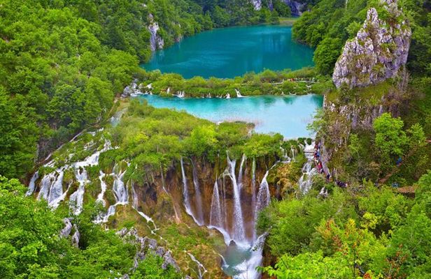 Plitvice Lakes and Zadar private tour with lunch from Split