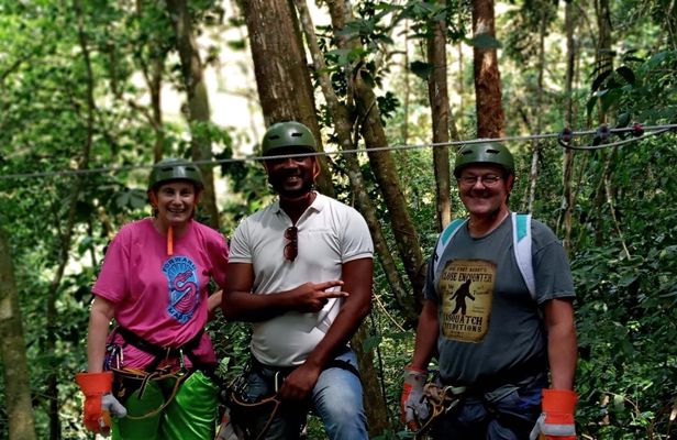 Anton Valley tour with zipline adventure from Panama