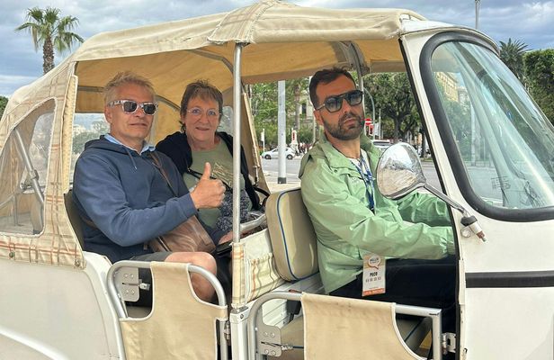 Tuk-Tuk private scenic tour along the coast in Bari