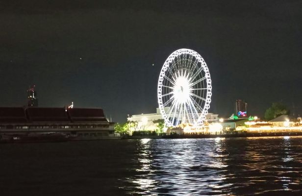 Slow boat river cruise from Bangkok to the historic city of Ayutthaya