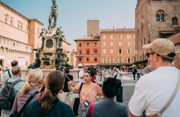 Guided tour of Bologna's iconic landmarks and squares with Tower