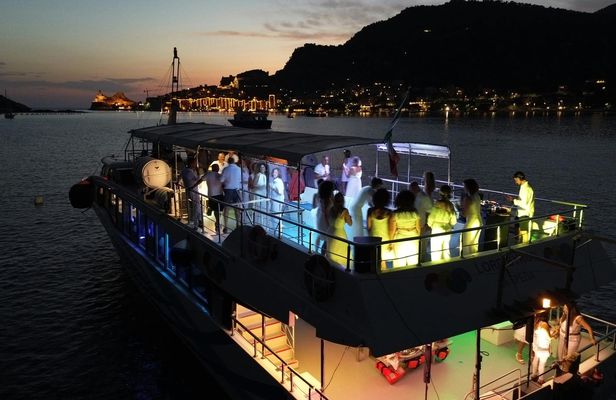 Portovenere and Palmaria Sunset Cruise with Aperitivo