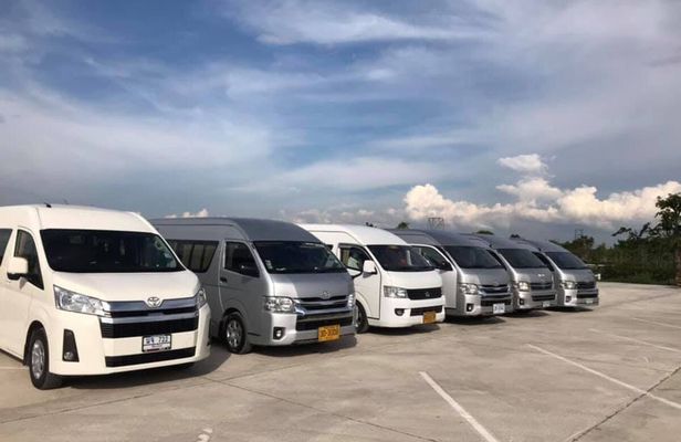 Private one-way transfer service to Chiang Mai transport facilities