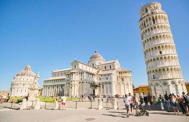 Guided tour from Rome to Florence and Pisa with access to the tower
