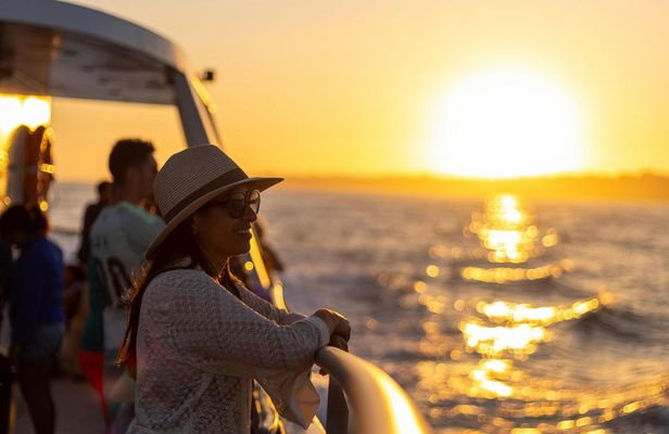 Catamaran sunset tour with DJ or live guitarist in Vilamoura