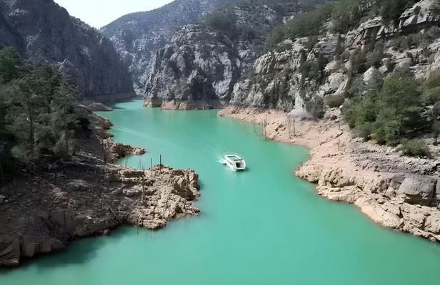 Manavgat Green Canyon boat tour and shopping from Antalya and Alanya