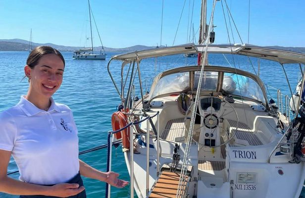 Morning half-day private yacht cruise in Milos