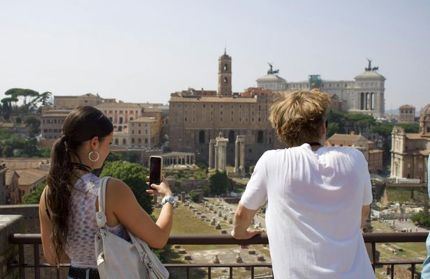 Exclusive small group Colosseum, Palatine Hill, and Roman Forum tour