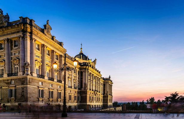 Small-group tour of the Royal Palace of Madrid and Royal Armoury