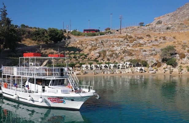 VIP boat trip in Pefkos with swim stops and lunch