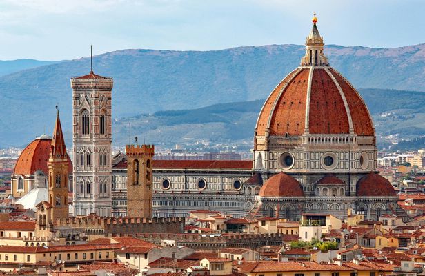 Heart of Florence tour with Duomo complex