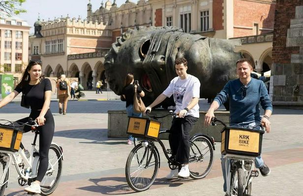 Guided bike adventure in Krakow’s historic Old Town
