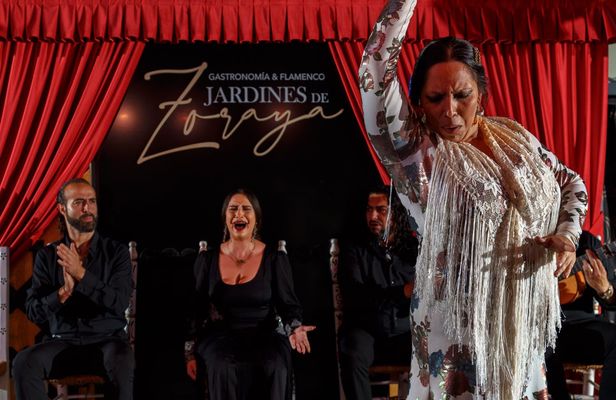 Tickets for flamenco show at the Jardines de Zoraya