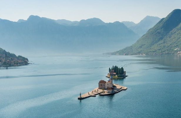 Bay of Kotor boat tour with private transport from Ulcinj
