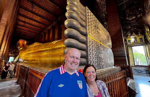 Luxury private tour: top 3 temples, and Thai Buddhism Tradition
