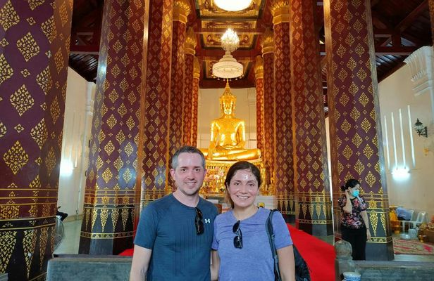 Ayutthaya Temples and Summer Palace private tour and vehicle