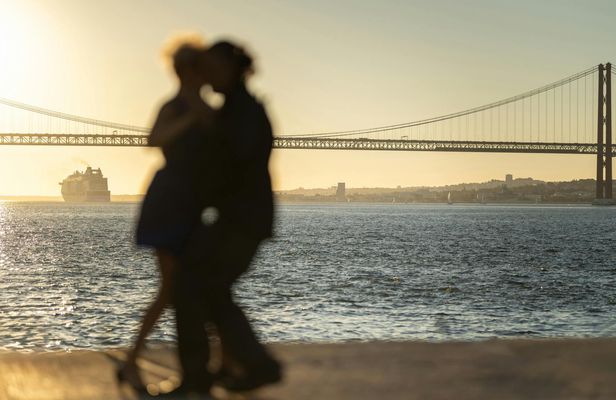 Sunset cruise in Porto
