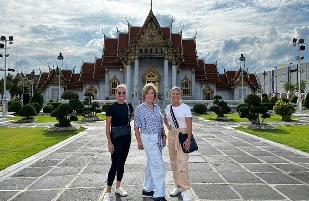 Private guided tour of Bangkok's three iconic temples