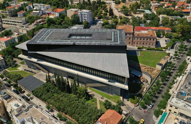 Acropolis Museum self-guided tour with audio guide app