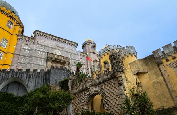Guided Day Tour of Sintra, Pena Palace, Belém, Cascais and Lisbon