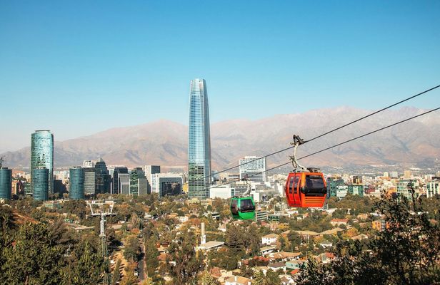 Private tour of Santiago with Bellavista, San Cristóbal and cable car