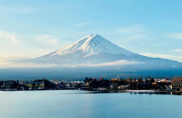 1-day ski trip to Mount Fuji Yeti Snow Resort and hot spring