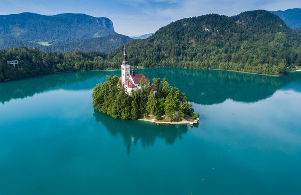 Lake Bled and Bohinj tour with Savica Waterfall