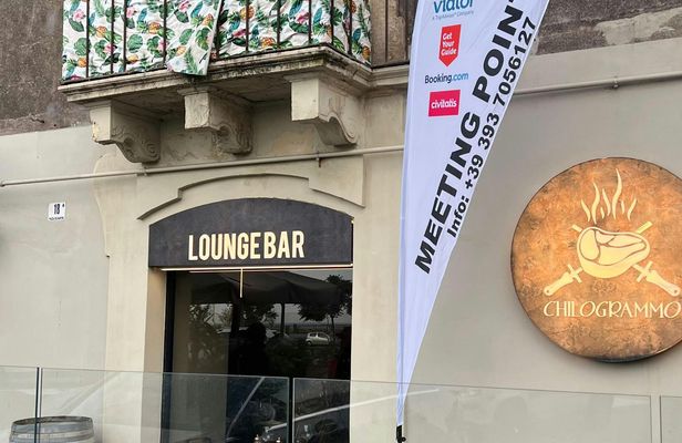 Half-Day 4x4 Tour of Mount Etna with Lava Cave and Local Tastings